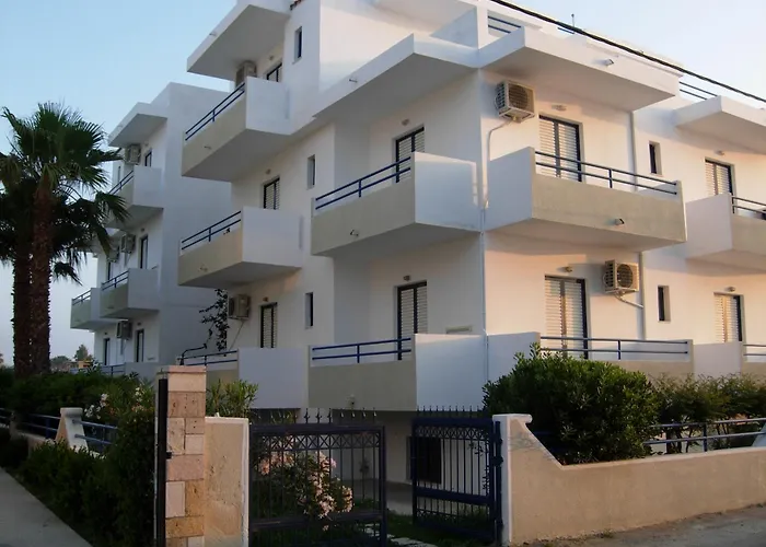 Philippos Studios & Apartments